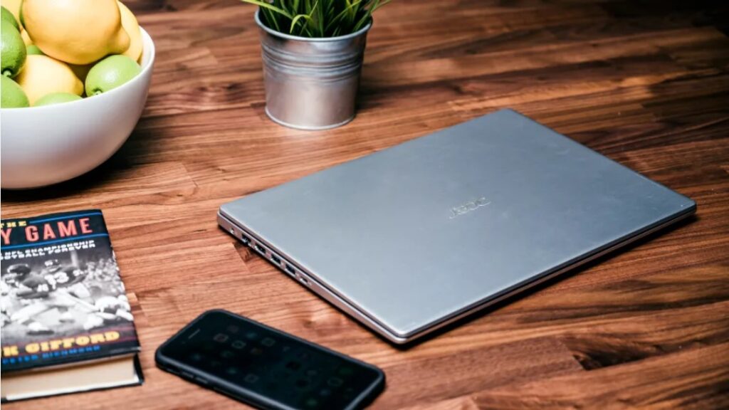 Best Laptop Reviews Under $500