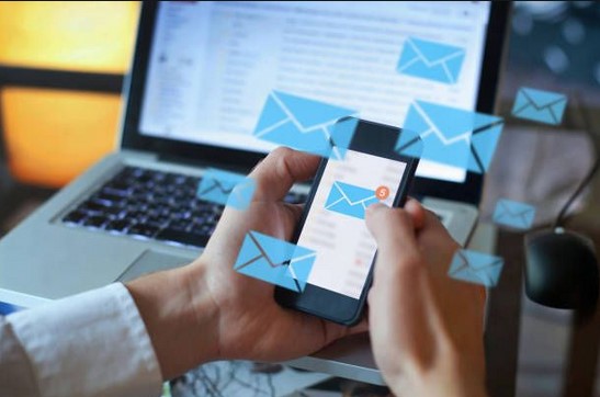 Screenshot of a user-friendly email marketing software interface